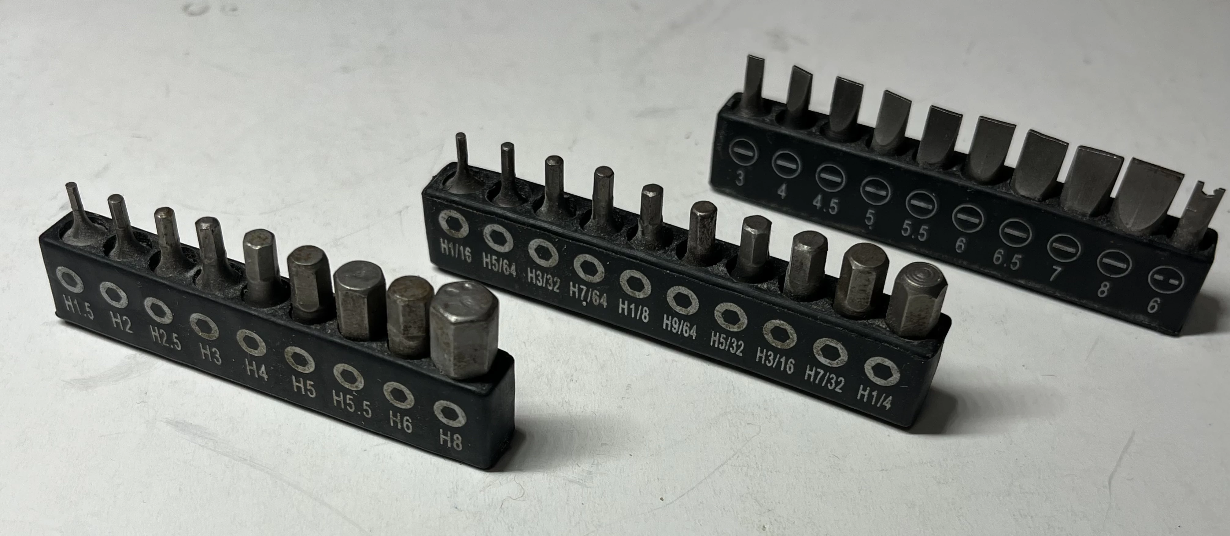 wkretarka-akumulatorowa-champion-cp-1514-ean-gtin-5904121591162