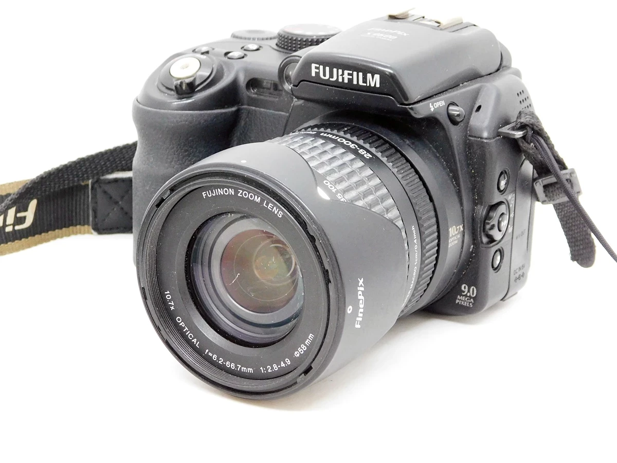 aparat-cyfrowy-fujifilm-finepix-s9600-28-300-mm-stabilizacja-brak-stabilizacji