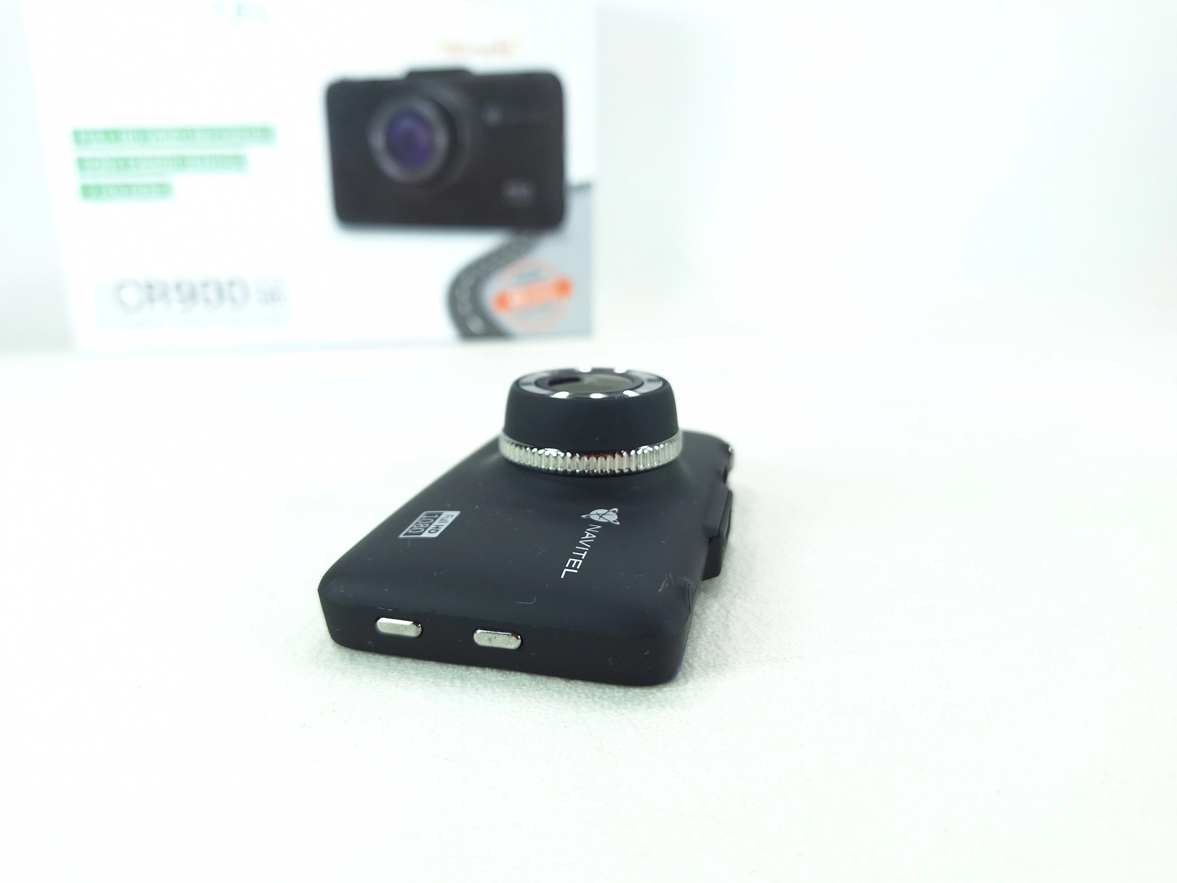 wideorejestrator-navitel-cr900-w-pudelku-jakosc-zapisu-full-hd-1920-x-1080