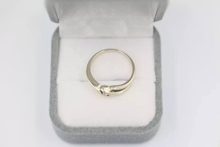 zareczynowy-pierscionek-cert-585-221g-r11-stan-uzywany