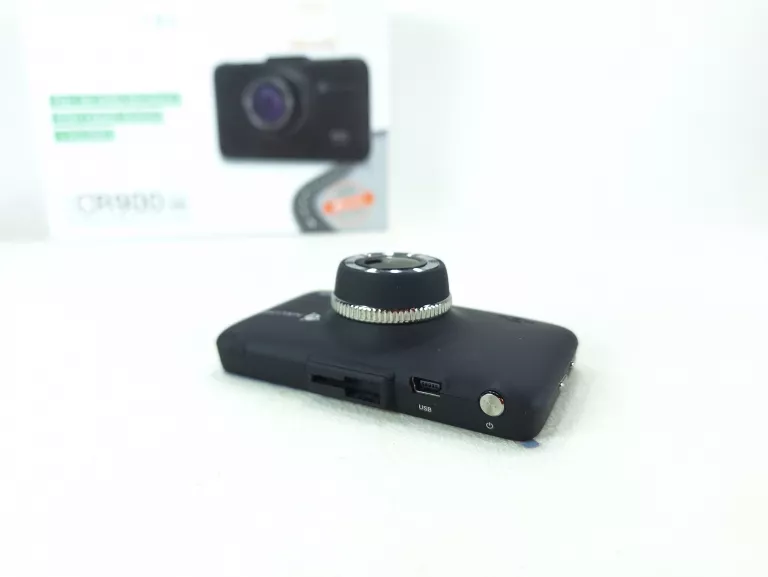 wideorejestrator-navitel-cr900-w-pudelku-karta-pamieci-w-zestawie-brak