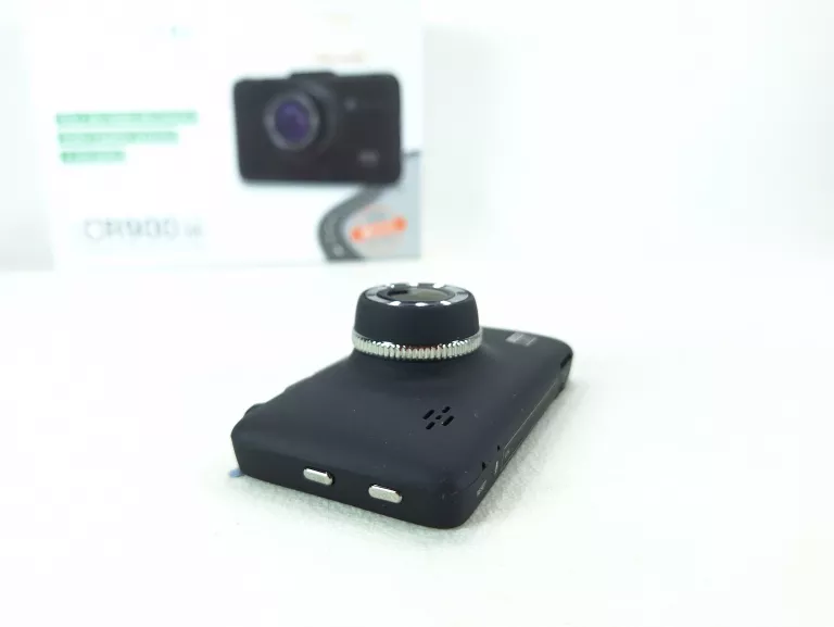 wideorejestrator-navitel-cr900-w-pudelku-ean-gtin-8594181740739