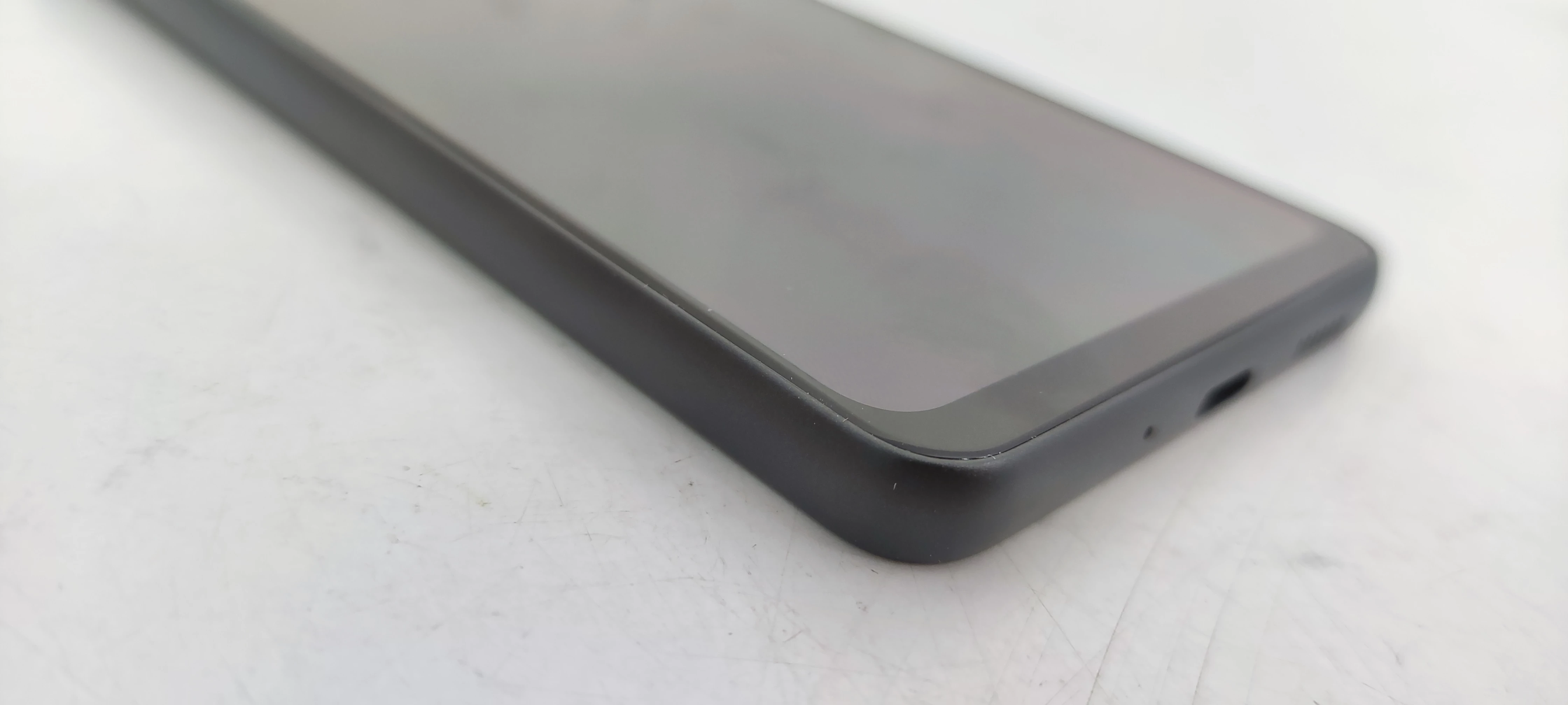 smartfon-samsung-galaxy-a33-5g-6128gb-ean-gtin-8806094268133