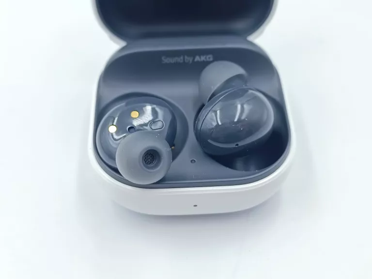 SŁUCHAWKI SAMSUNG GALAXY BUDS 2 KPL STAN IDEALNY!