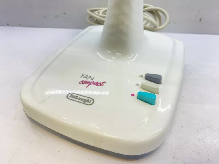 WIATRAK STOŁOWY DELONGHI FAN COMPACT