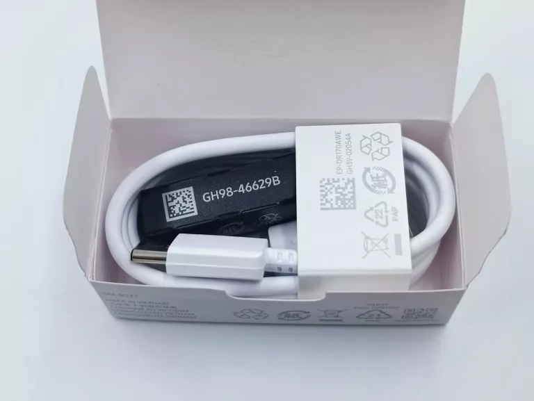 SŁUCHAWKI SAMSUNG GALAXY BUDS 2 KPL STAN IDEALNY!