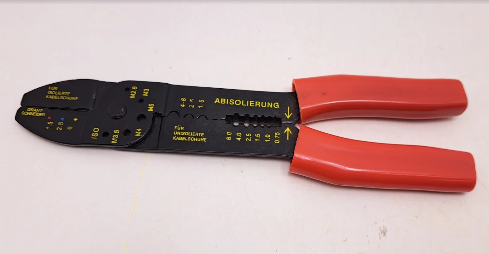 sciagacz-izolacji-do-kabli-stan-11323-2