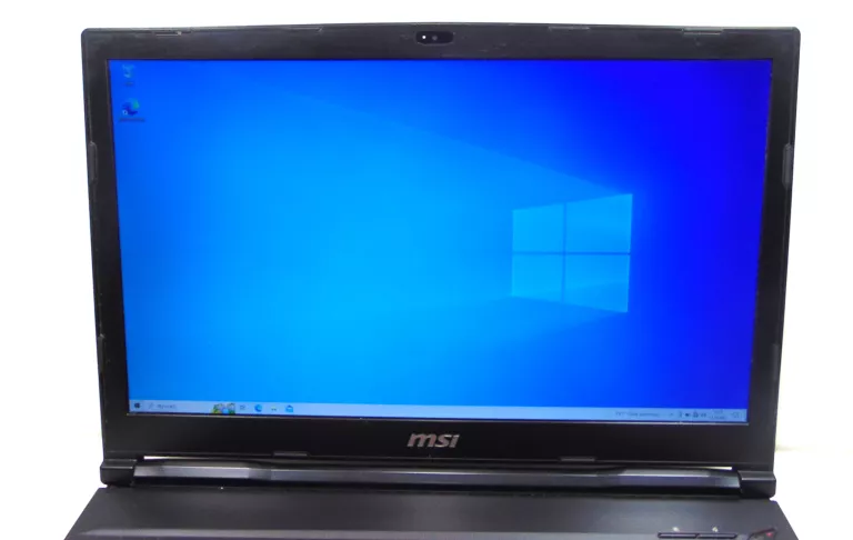LAPTOP MSI GL73 8RC I5-8300 GTX1050 256GB SSD