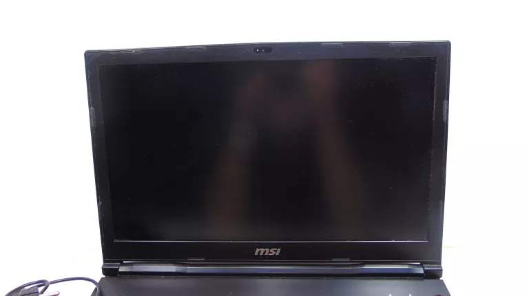 LAPTOP MSI GL73 8RC I5-8300 GTX1050 256GB SSD