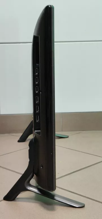 TELEWIZOR LG 32LF5800 PILOT, WIFI, YOUTUBE, NETFLIX, FULL HD