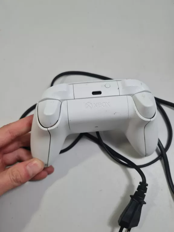 KONSOLA XBOX SERIES S SPALONA NA CZĘŚCI