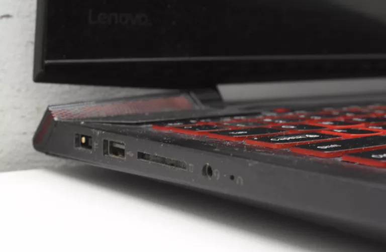 LENOVO IDEAPAD Y700 I5-6300HQ 12GB 1000GB GTX960M