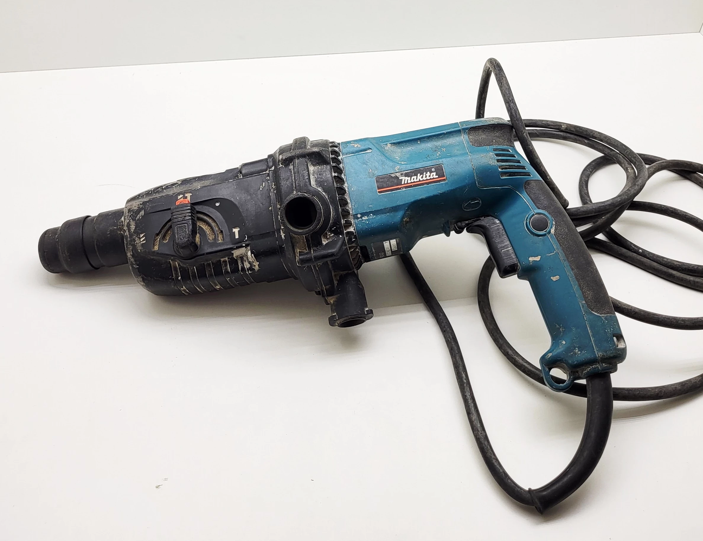 mlotowiertarka-makita-hr2432-z-odsysaniem-obornicka-59-sj-wroclaw