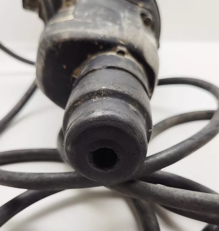 mlotowiertarka-makita-hr2432-z-odsysaniem-ean-gtin-0088381061339