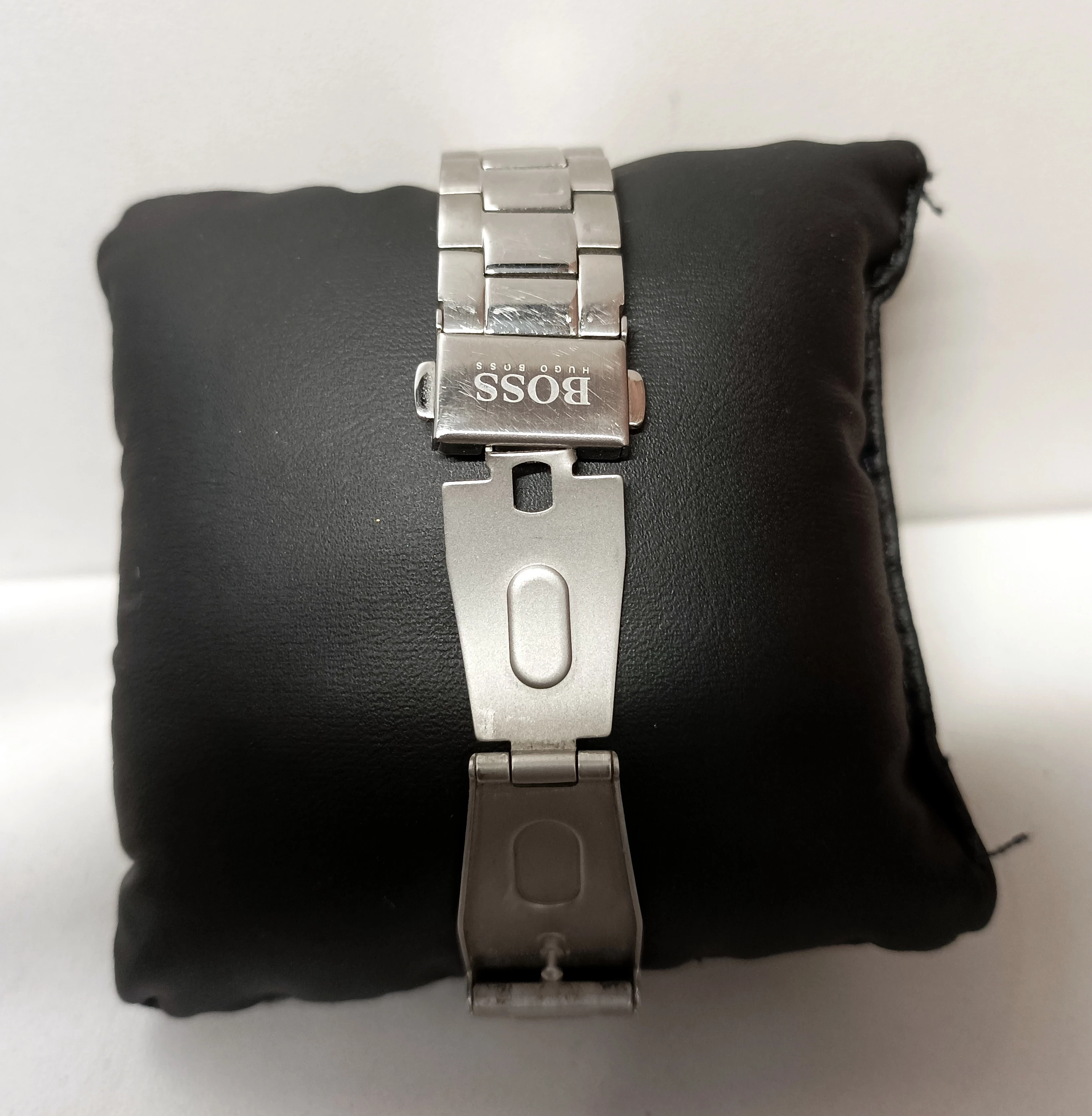 zegarek-hugo-boss-damski-kpl-ksztalt-koperty-129223-2