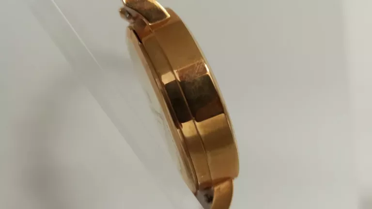 ZEGAREK OLIVIA BURTON LONDON