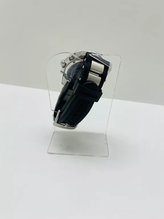 ZEGAREK GUESS W0167G1