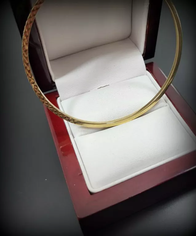 zlote-kolczyki-kola-467g-585-rodzaj-bigla-zamkniety