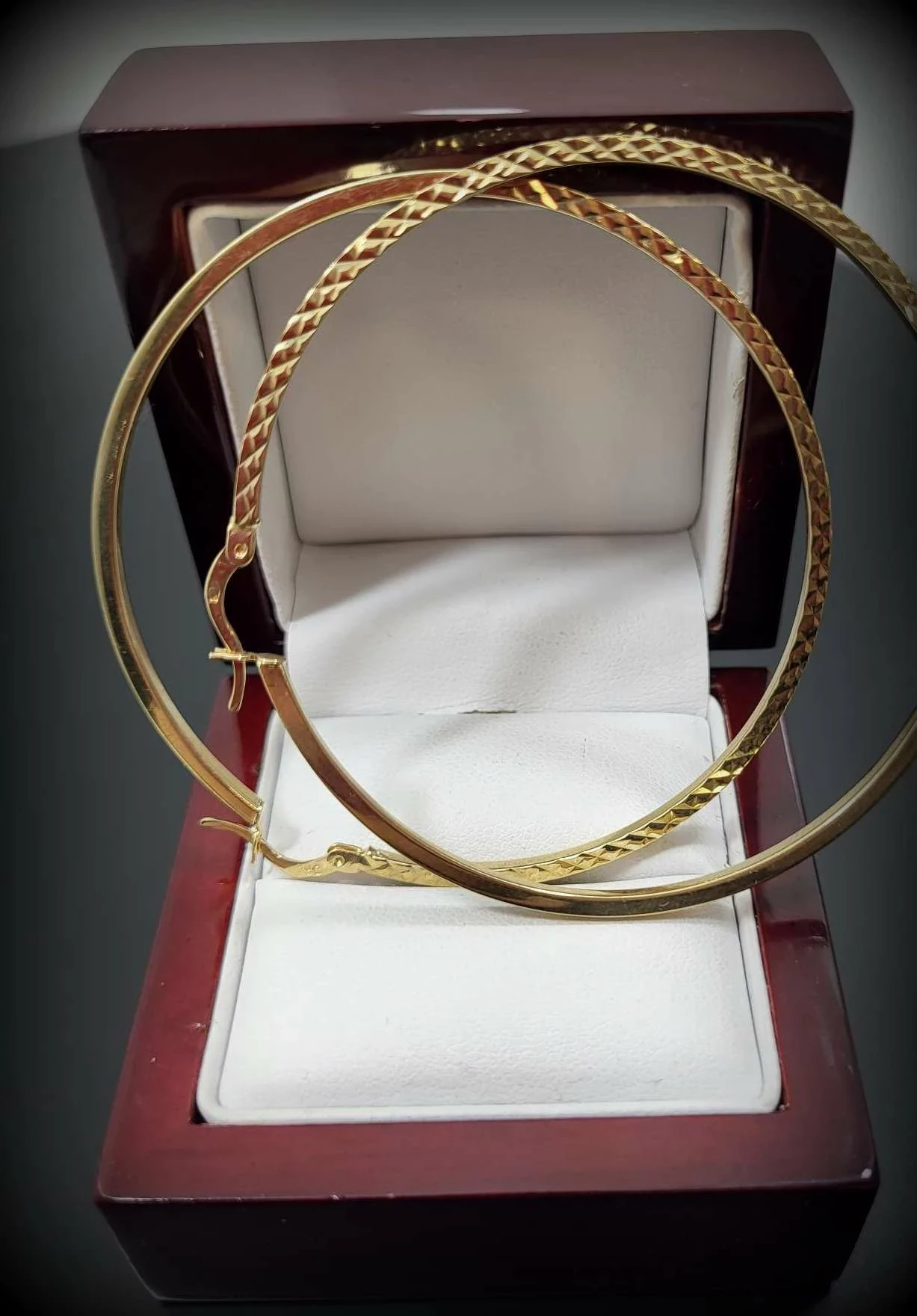 zlote-kolczyki-kola-467g-585-rodzaj-wyrob-jubilerski