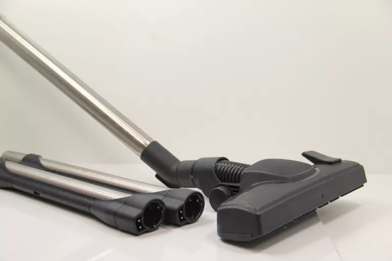 odkurzacz-wodny-rainbow-e2-szczotki-marka-rainbow