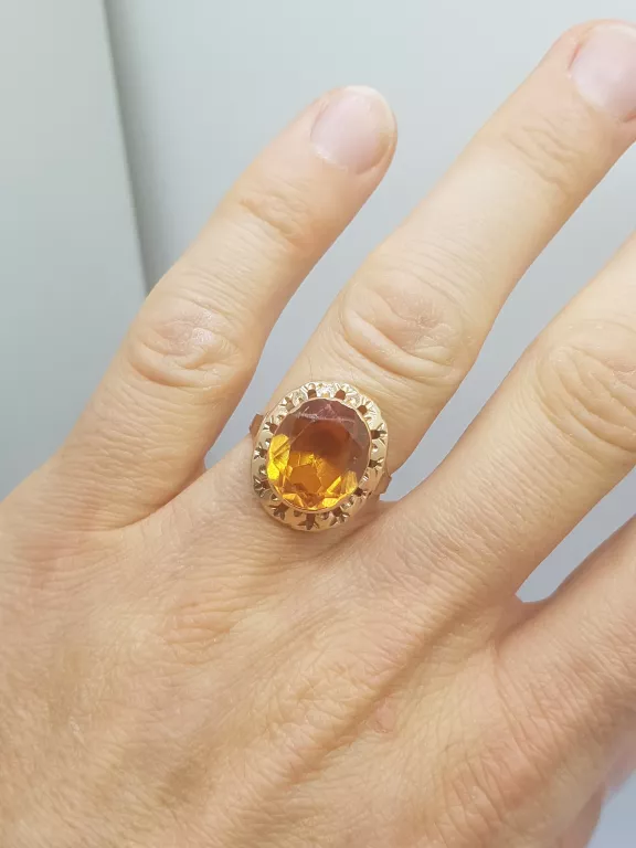 pierscionek-od-babci-stare-zloto-p585-miodowy-kamien-loombard-trzebnica-kamien-inny-kamien