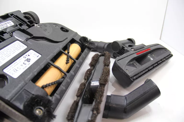 odkurzacz-wodny-rainbow-e2-szczotki-funkcje-odkurzanie-na-sucho-i-mokro