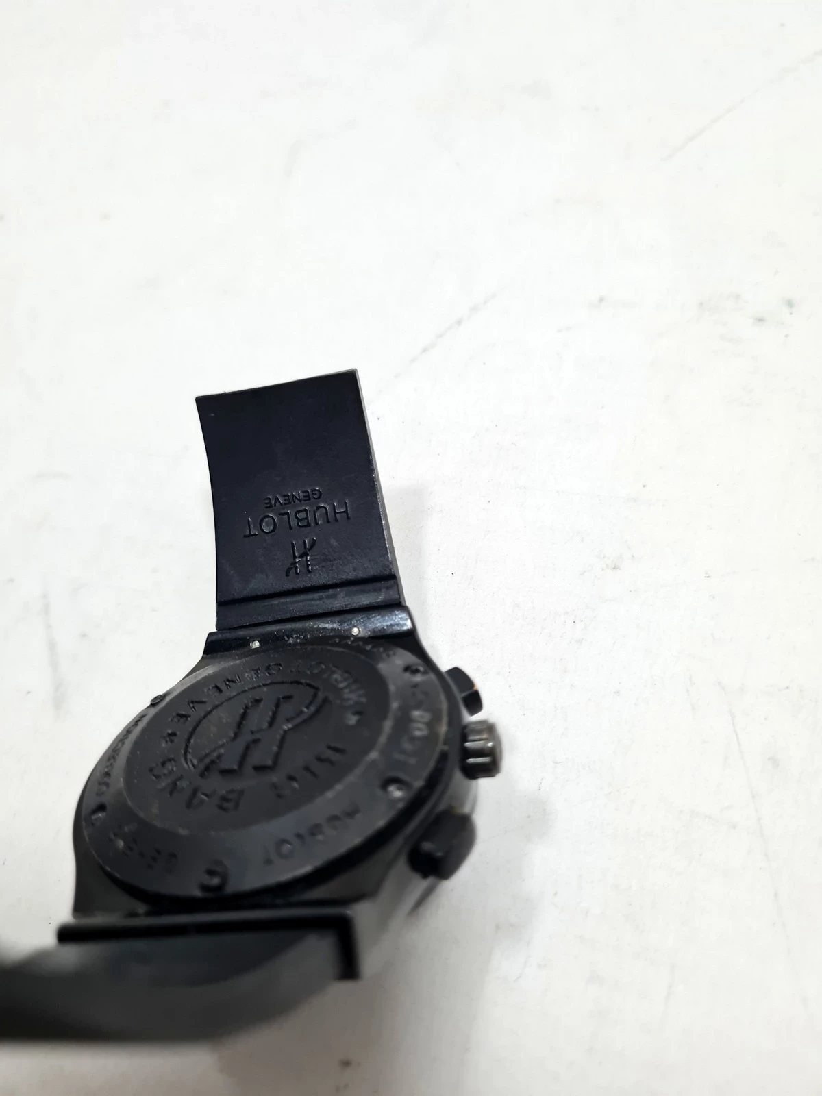 hublot-582888-zegarek-mechanizm-automatyczny