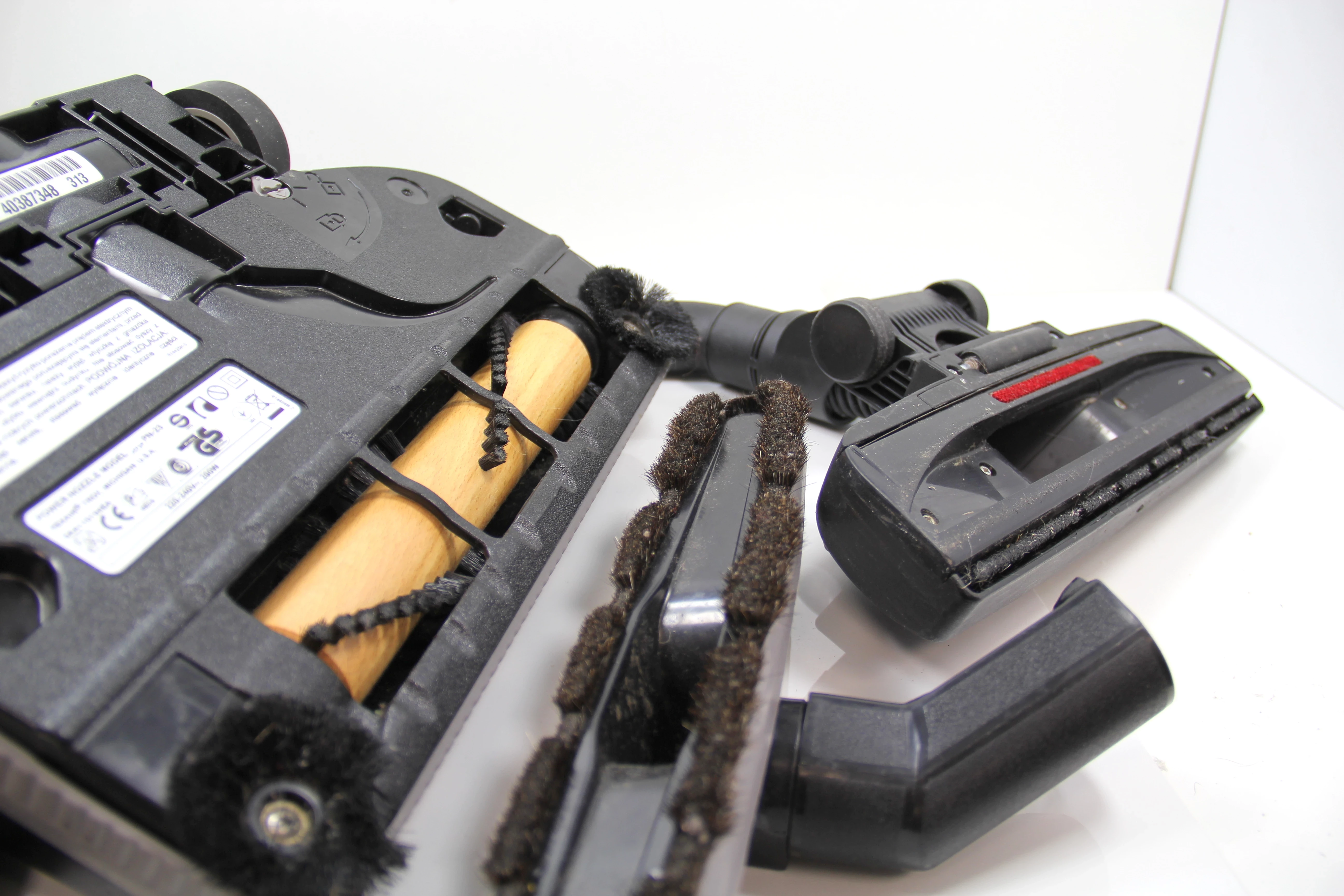 odkurzacz-wodny-rainbow-e2-szczotki-funkcje-odkurzanie-na-sucho-i-mokro