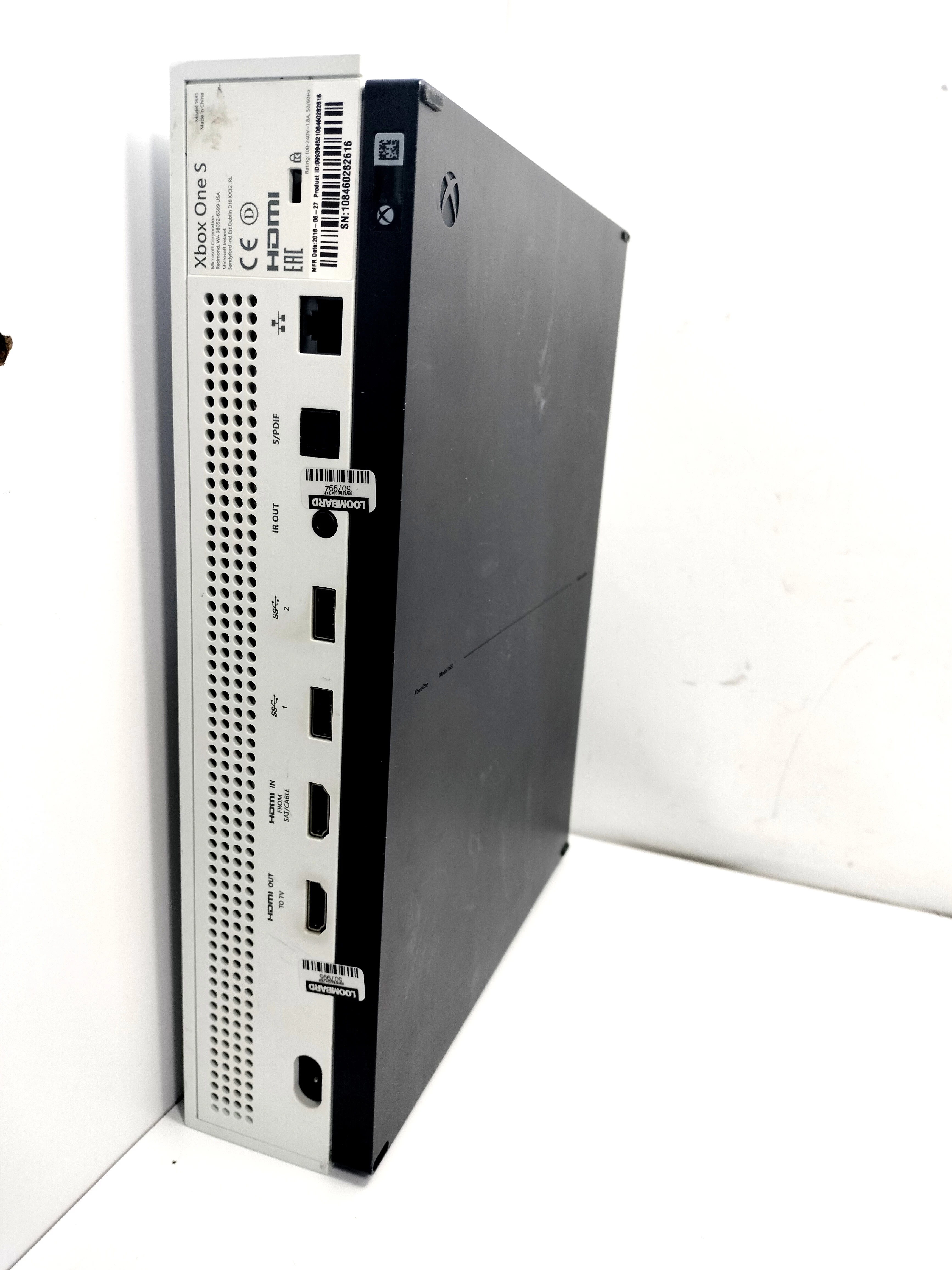 konsola-xbox-one-s-liczba-kontrolerow-w-zestawie-brak