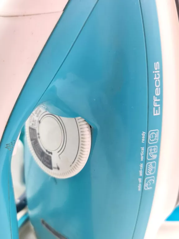 ŻELAZKO TEFAL ZE STACJĄ PAROWĄ