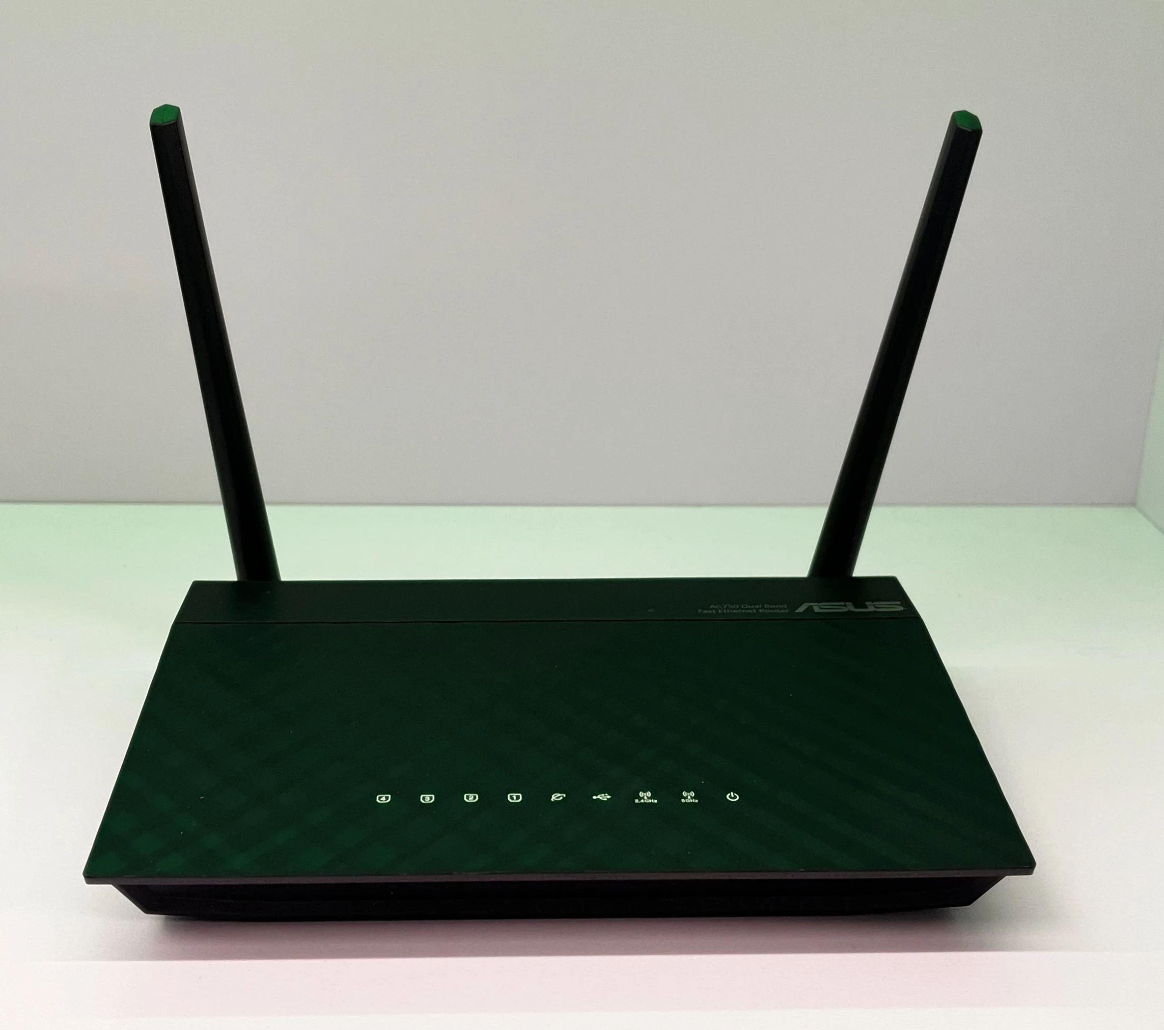 router-asus-rt-ac750-komplet-producent-asus