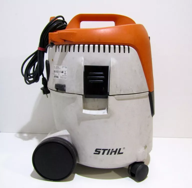 ODKURZACZ STIHL SE 62