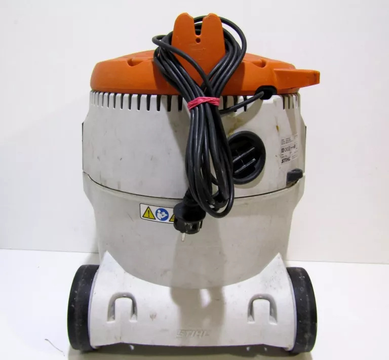 ODKURZACZ STIHL SE 62