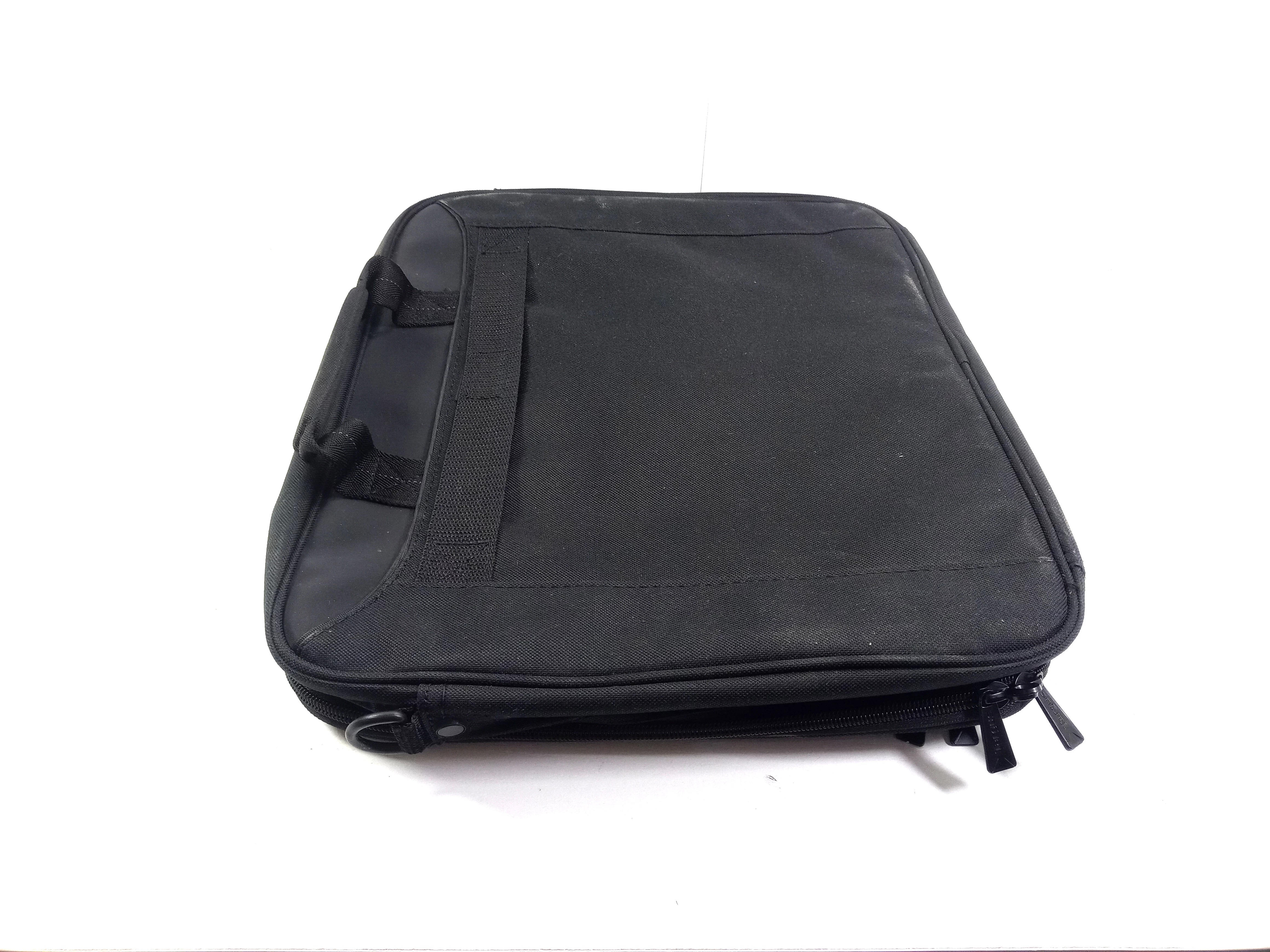 torba-na-laptopa-targus-cn31-74-pasek-marka-targus