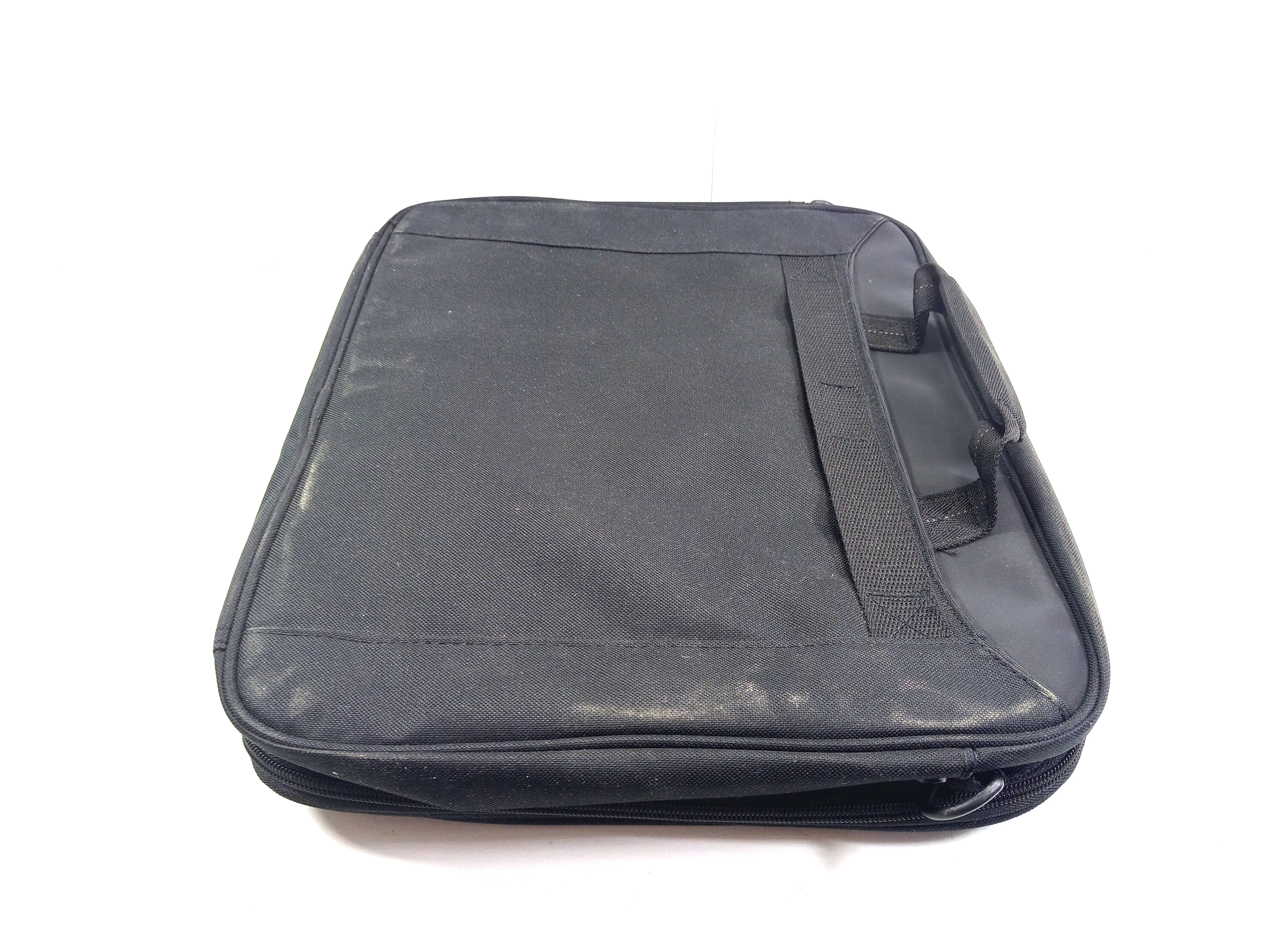 torba-na-laptopa-targus-cn31-74-pasek-ean-gtin-5024442931703