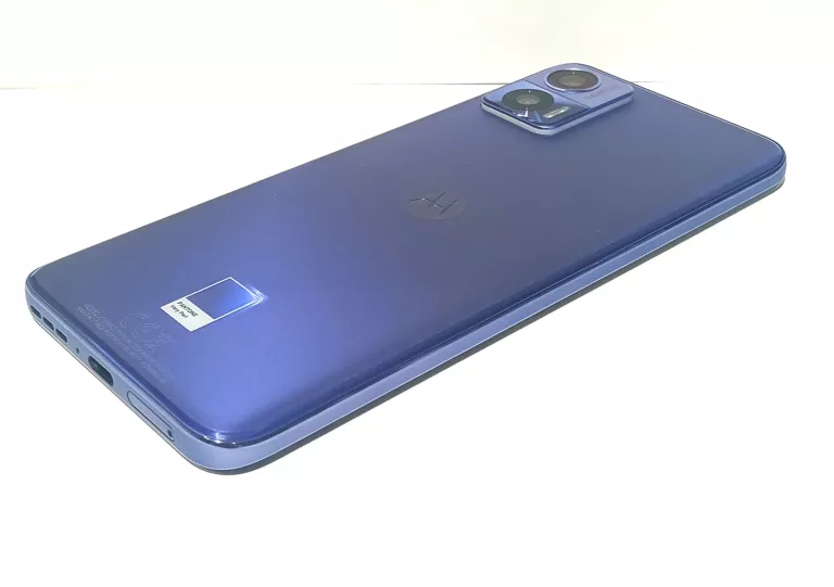 smartfon-motorola-edge-30-neo-128gb-stan-powystawowy