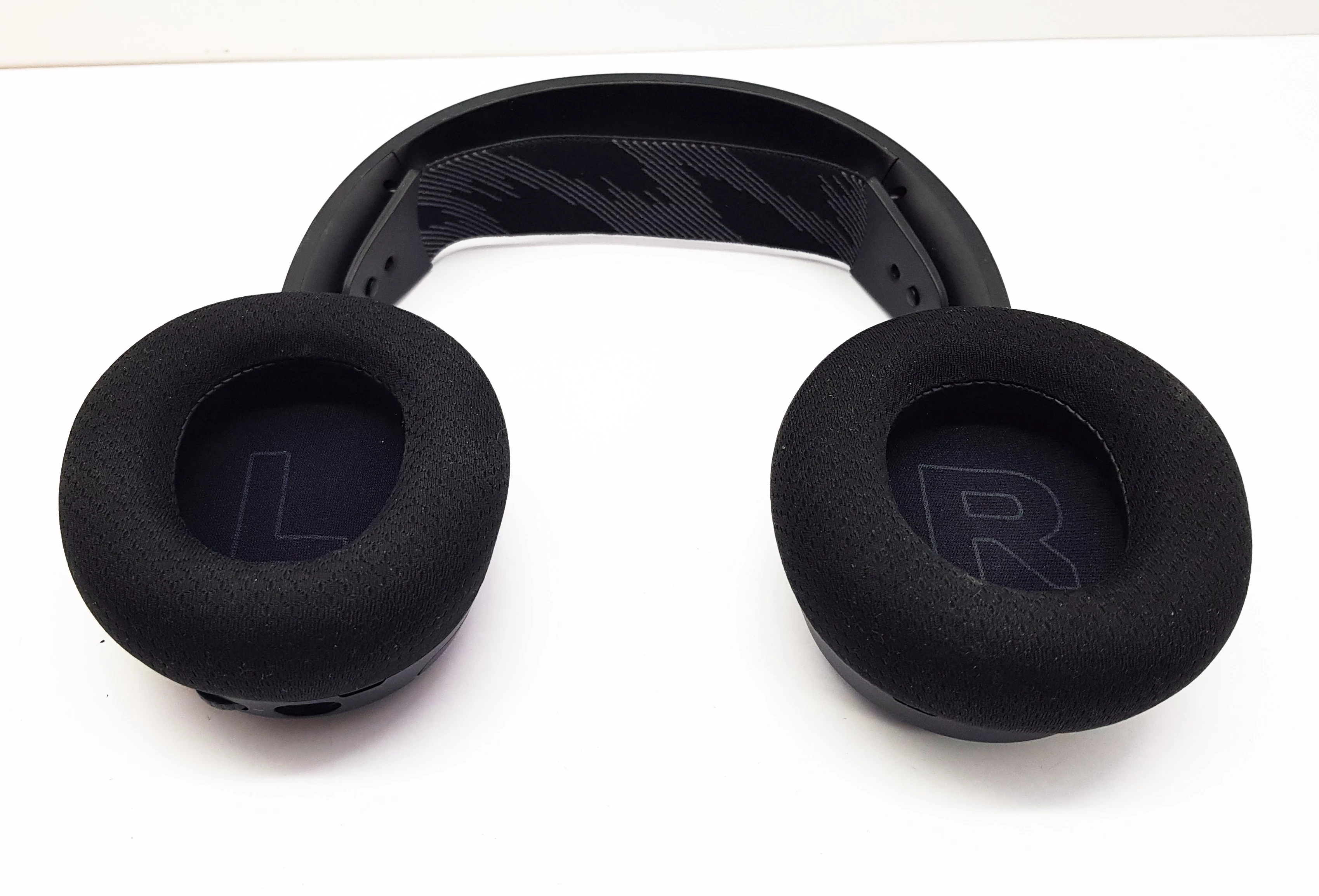 sluchawki-steelseries-arctis-nova-3-ean-gtin-5907595656283