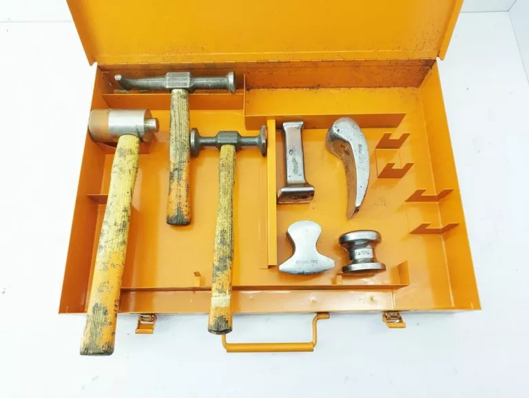 zestaw-narzedzi-blacharskich-beta-1-maja-47-sj-lublin