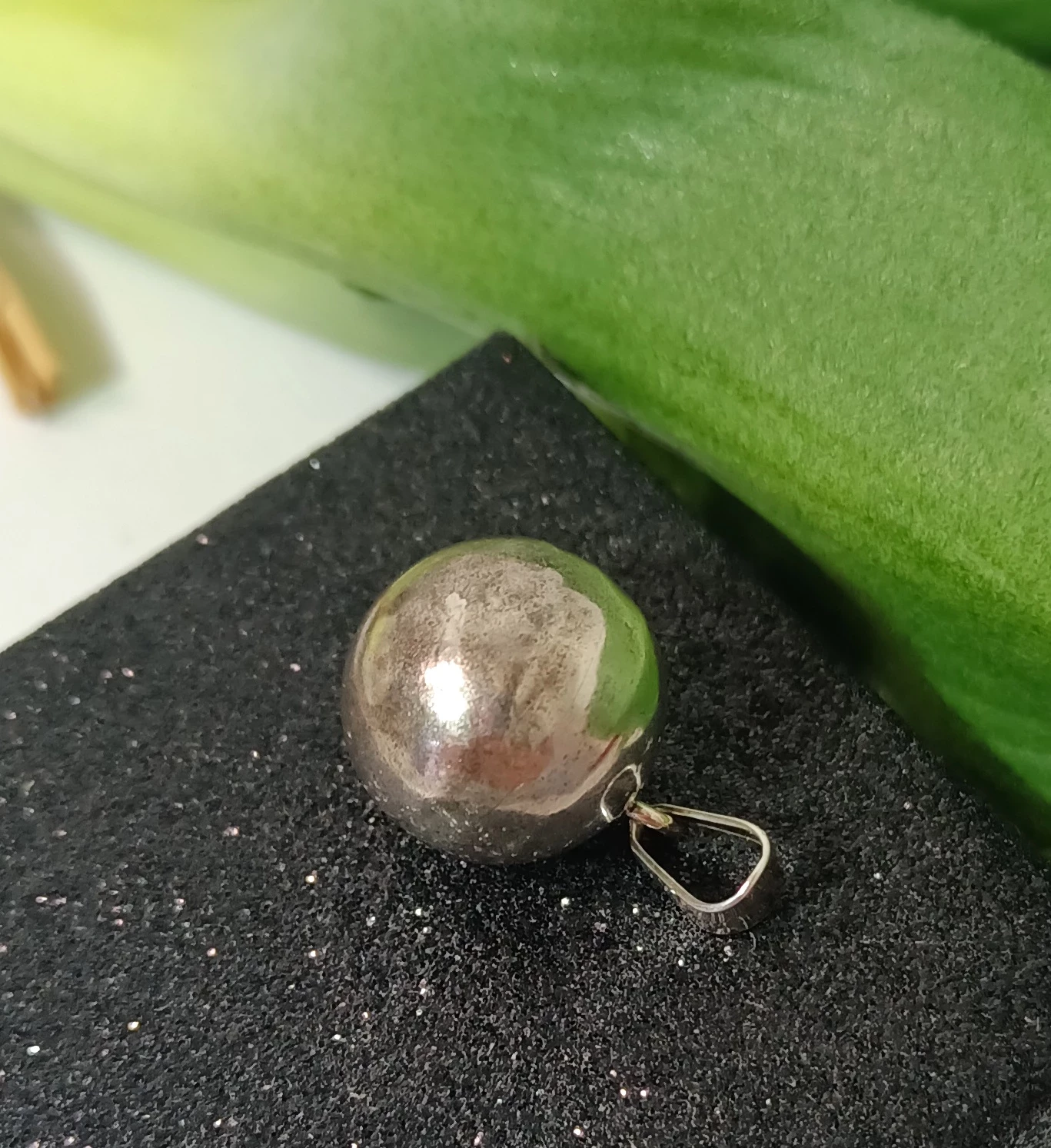 srebrna-zawieszka-kulka-250-g-925-pr-1-maja-7a-makow-mazowiecki