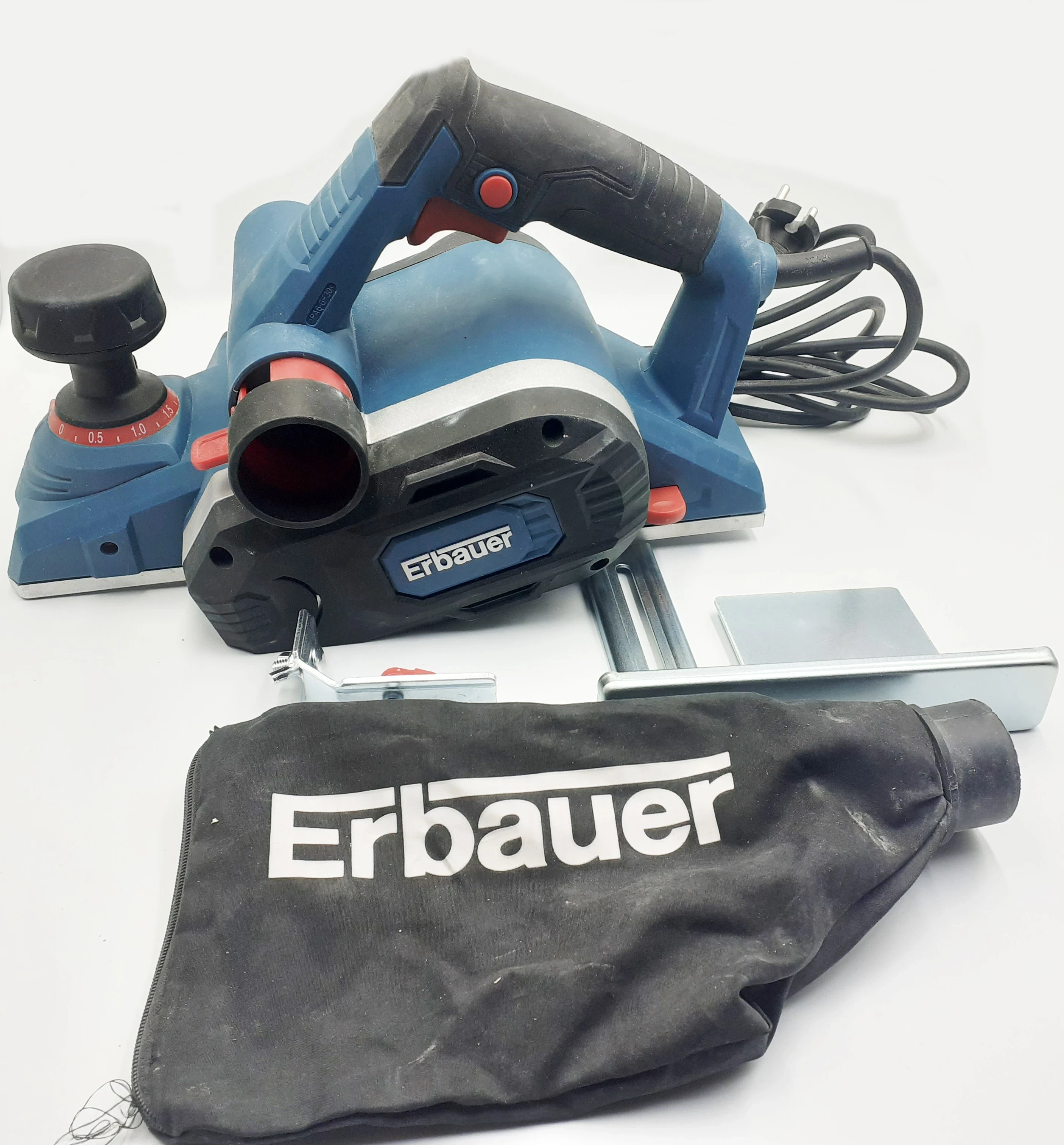 strug-elektryczny-erbauer-230-v-1050-w-6w8-torba-ean-gtin-3663602796459