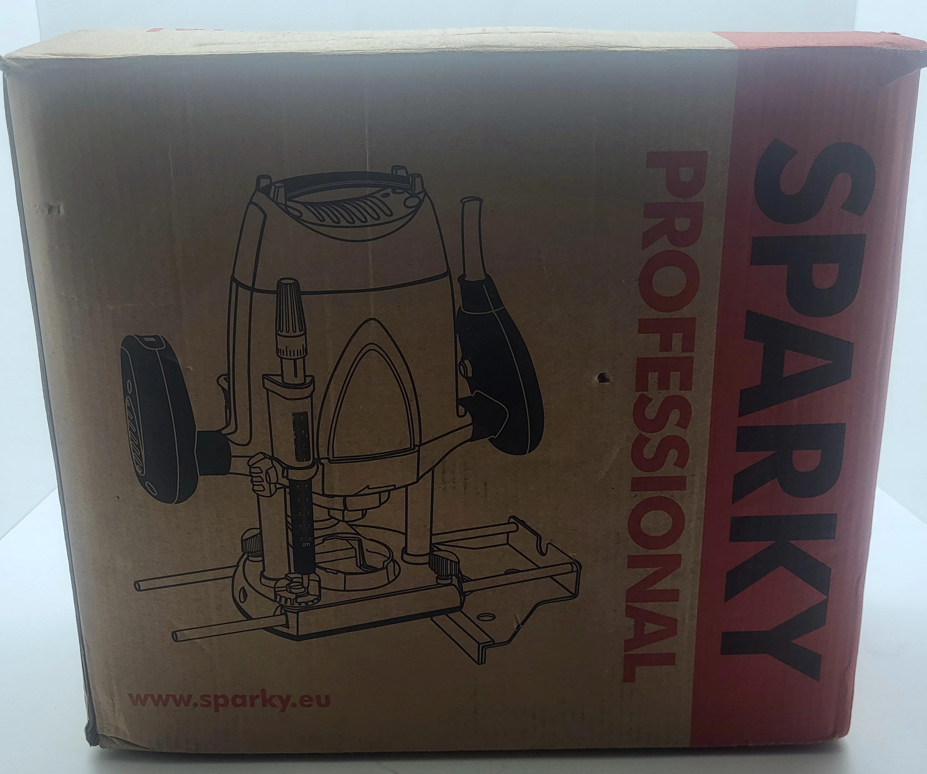 frezarka-gornowrzecionowa-sparky-x-160e-1600-w-kod-producenta-x110ces