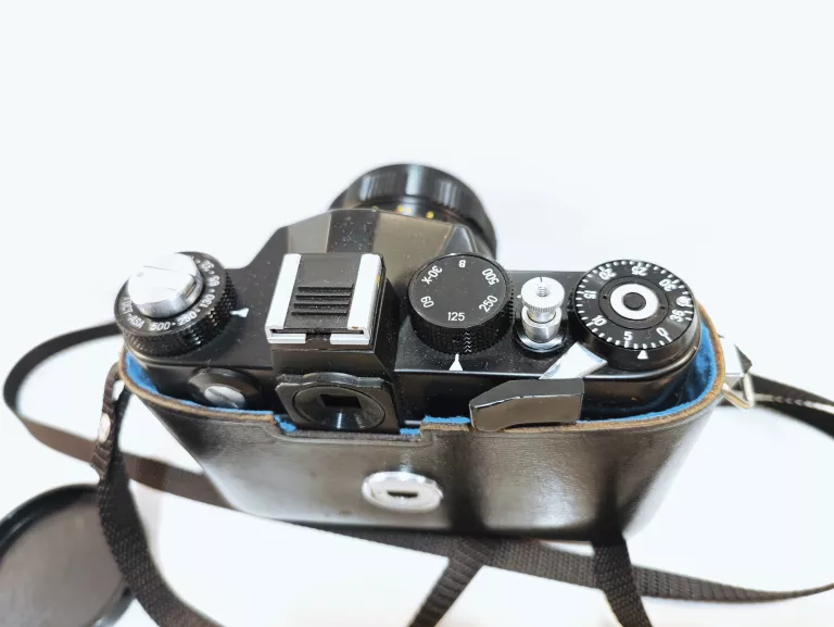 aparat-fotograficzny-zenit-12xp-product-id-3244e034-efe6-45f3-b488-ed83b5a84c77