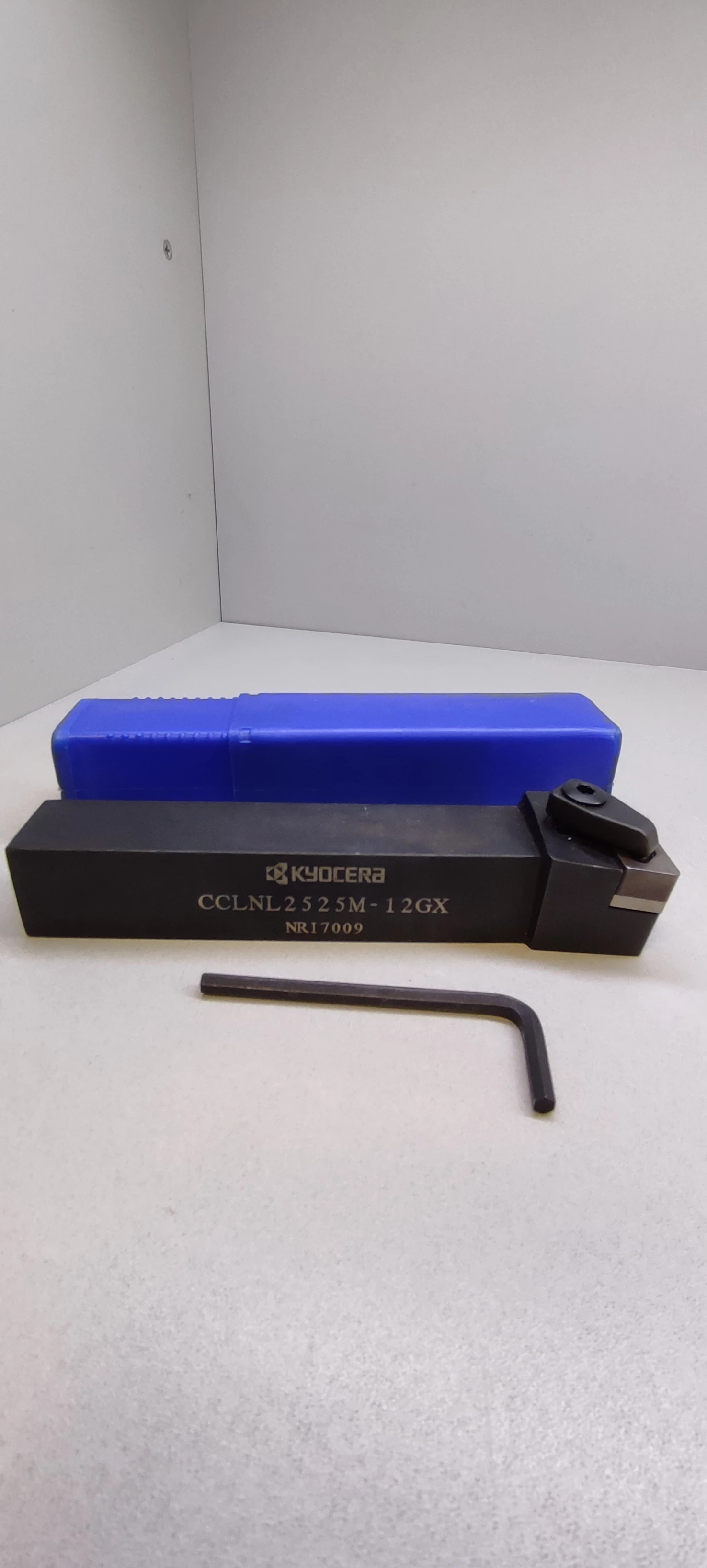 noz-tokarski-kyocera-cclnl2525m-12gx-zamkowa-13-kalisz-sj