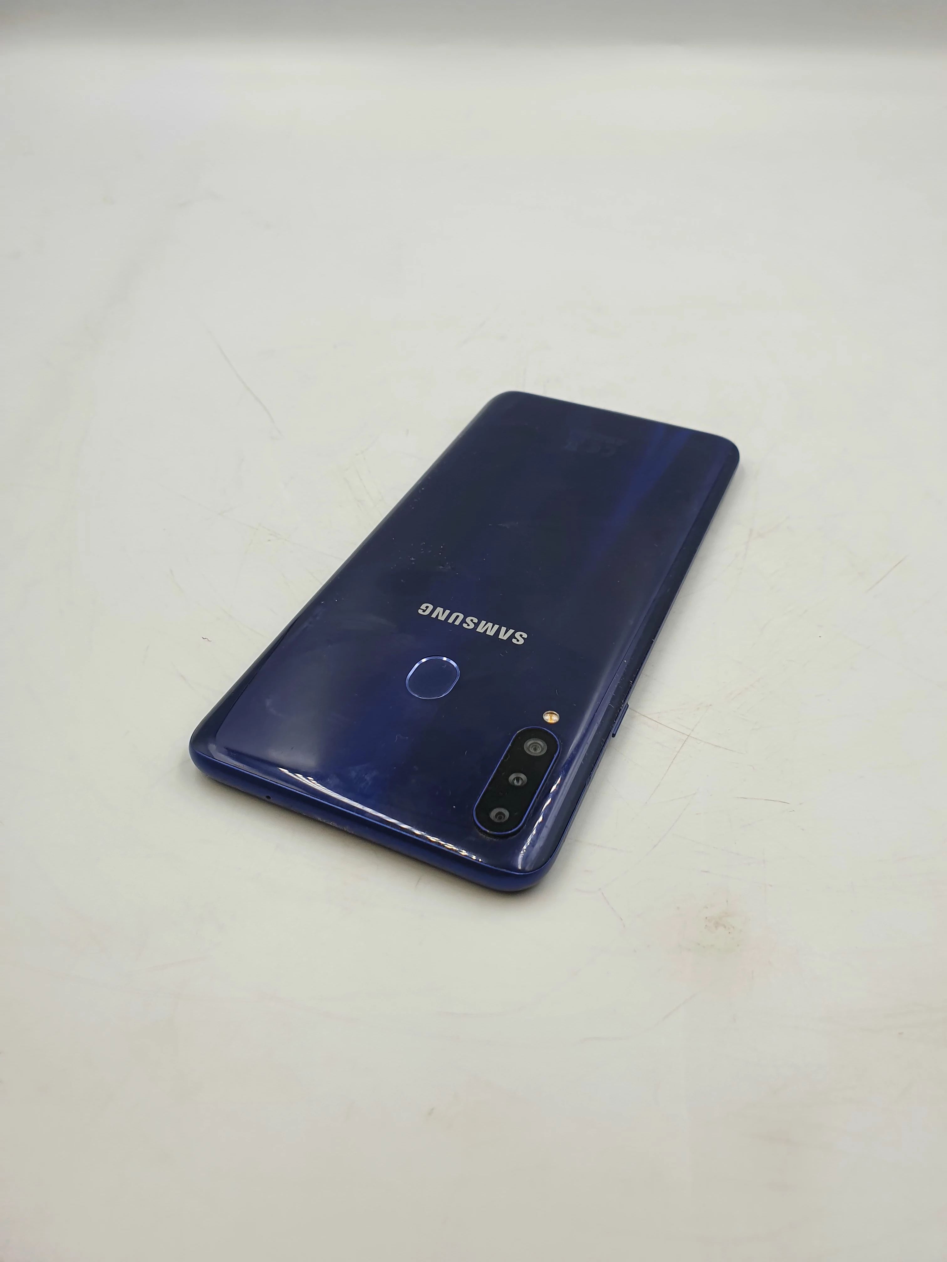 samsung-galaxy-a20s-kolor-niebieski