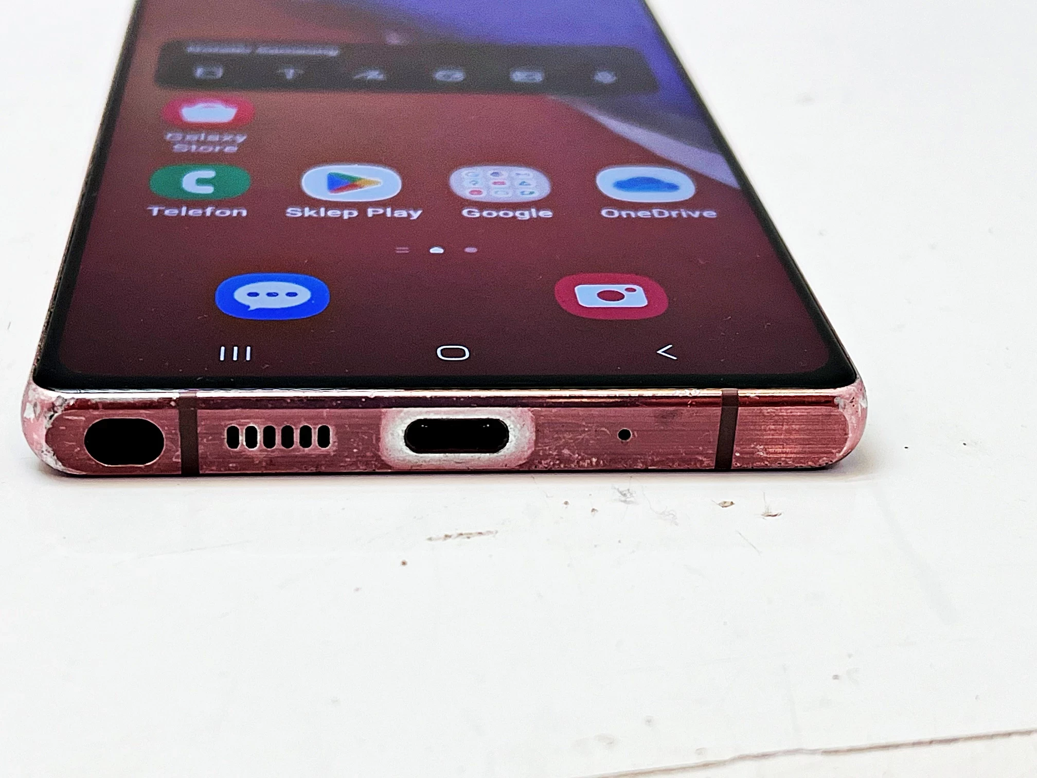 telefon-samsung-galaxy-note-20-5g-etui-ds-2568-stan-uzywany