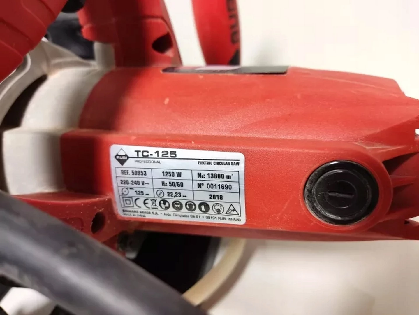 rubi-pilarka-tarczowa-tc-125-prowadnice-rubi-3x-stan-uzywany