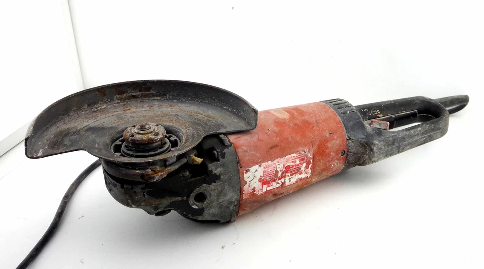 duza-szlifierka-hilti-dc-230-s-kod-producenta-dag230d