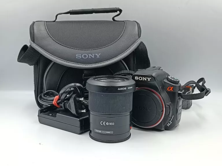 APARAT SONY DSLR-A350  + OBIEKTYW USZKODZONY EKRAN