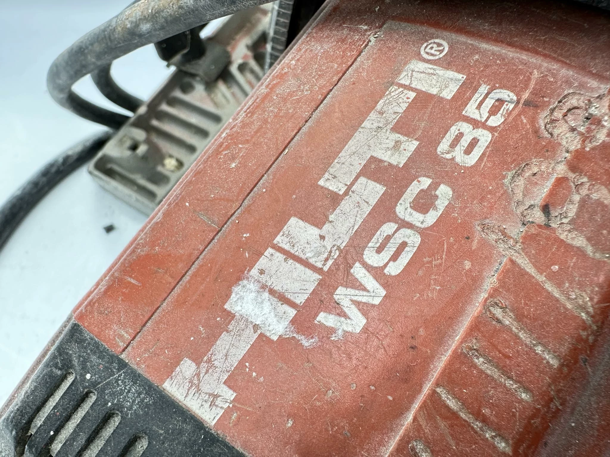 pilarka-hilti-wsc-85-ean-gtin-5702325400118