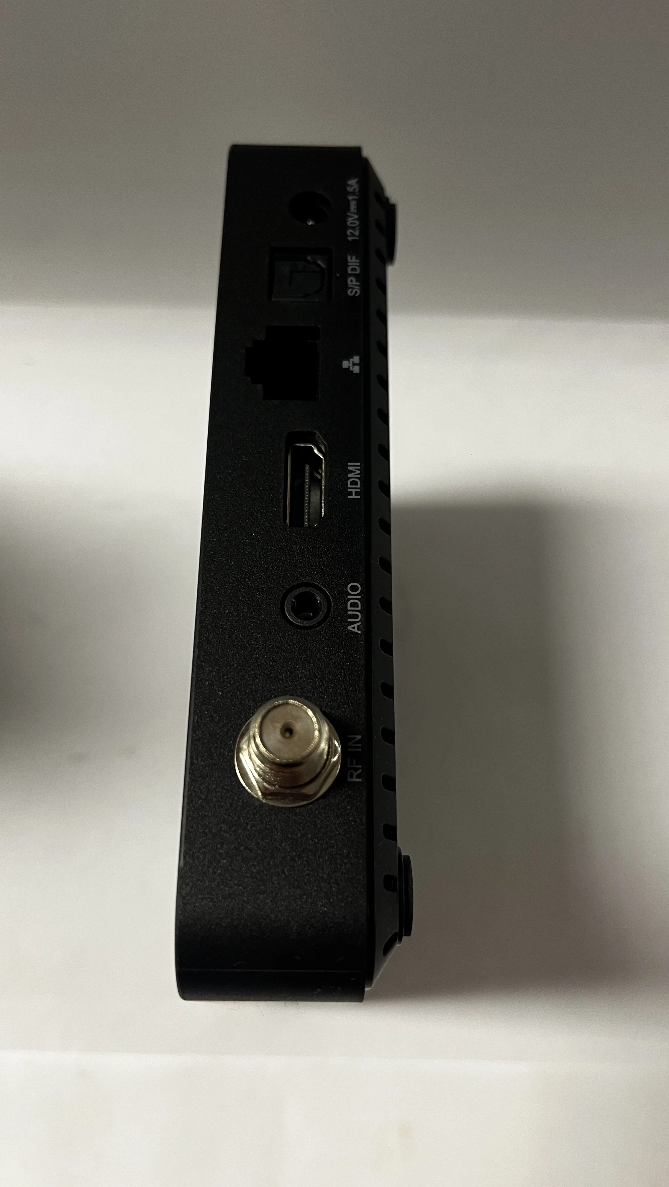 dekoder-tv-smart-4k-box-dv8988-model-dv8988